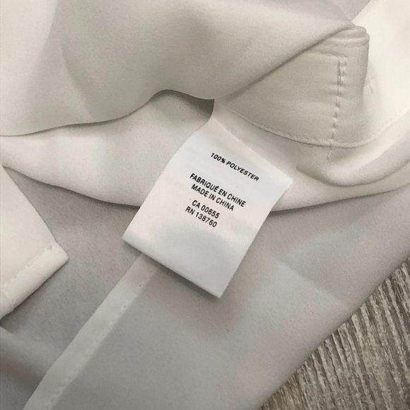 Reitmans NWT Sleeveless Blouse Sheer Size XS Button Top White - Picture 5 of 5
